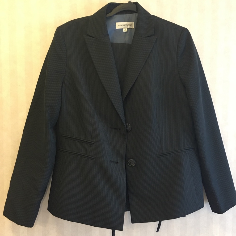 Evan Picone Suit